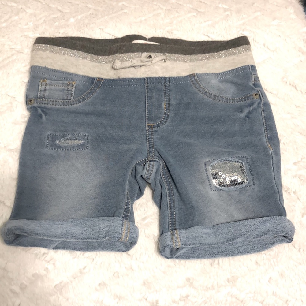 Jegging Shorts with Sequins